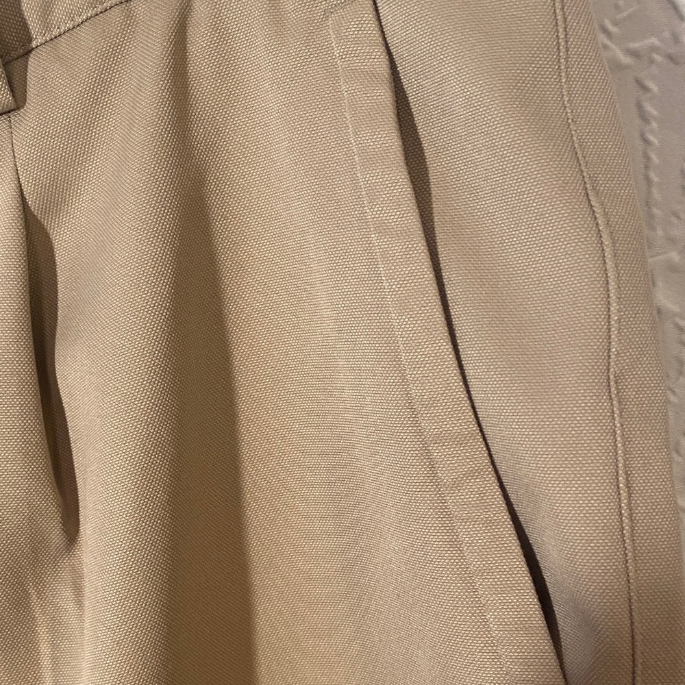 Nike Golf Men's Khaki Flat Front Shorts Lightweight Size 40 Dadcore Comfort - Picture 4 of 6